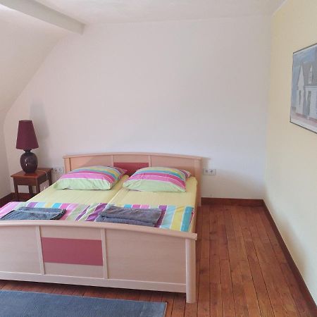 Ferienwohnung Pascale Mettlach Exteriör bild